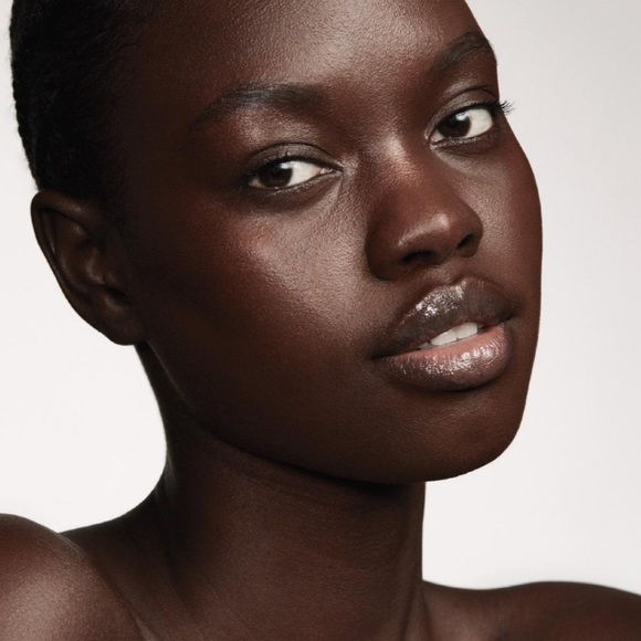 FENTY BEAUTY EAZE DROP'LIT ALL-OVER GLOW ENHANCER - BRONZE JASPER - Picture 5 of 9